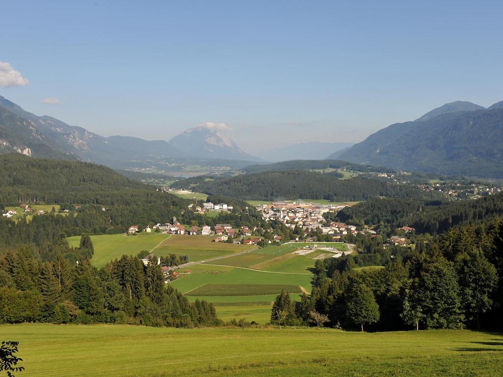 Ball - Kometterhof Hermagor-Pressegger See